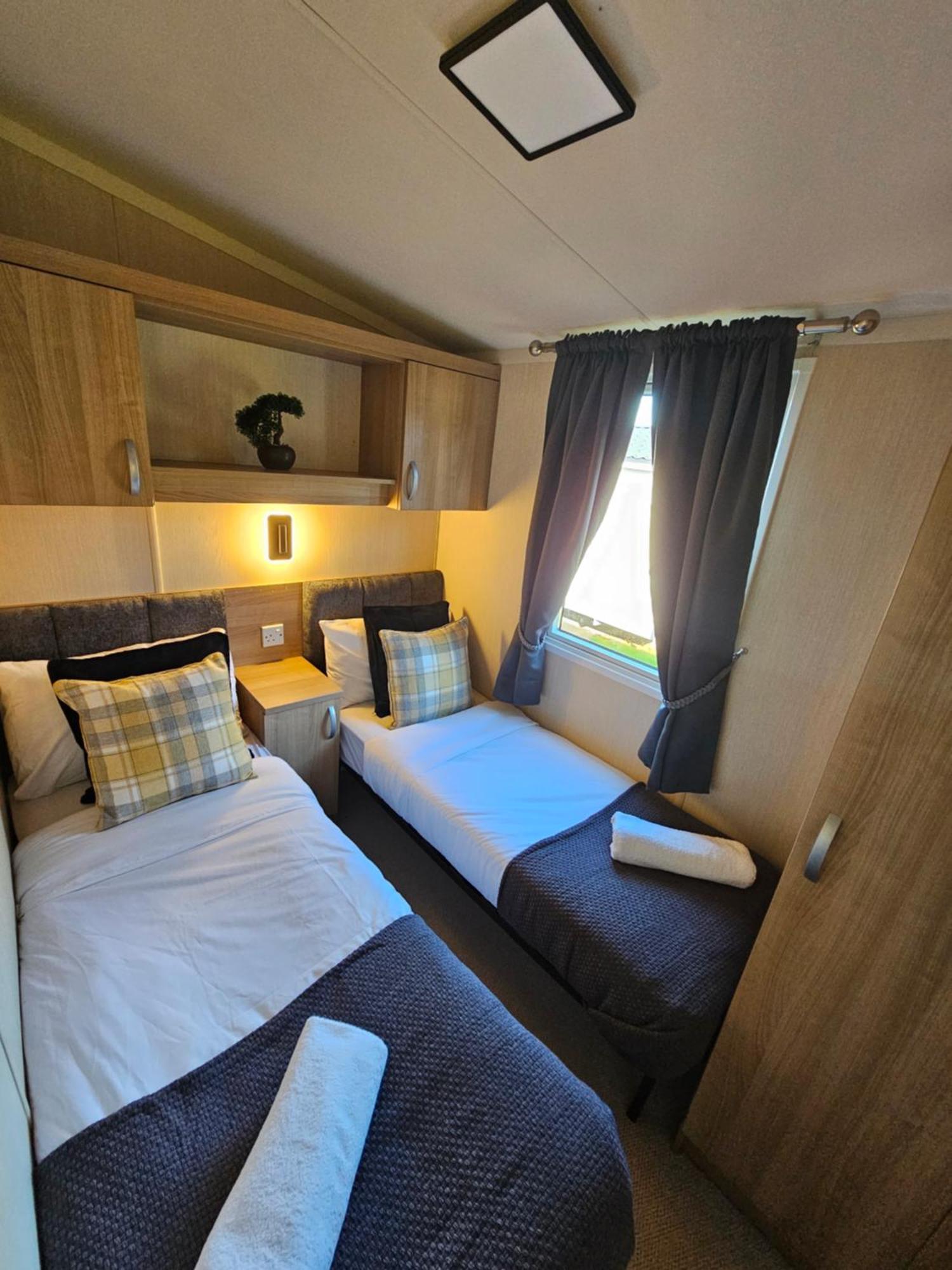 Beautiful Caravan Near Edinburgh Nr 14 Port Seton Exteriér fotografie